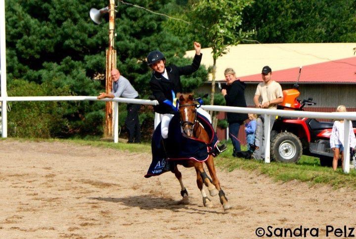 20160109_200040000_iOS